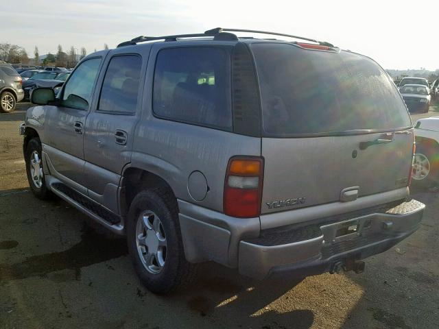 1GKEK63U12J113832 - 2002 GMC DENALI GOLD photo 3