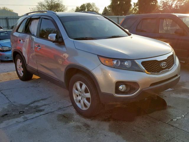 5XYKT3A69CG274543 - 2012 KIA SORENTO BA SILVER photo 1