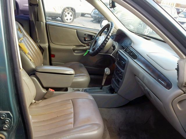 1G1NE52M4W6165875 - 1998 CHEVROLET MALIBU LS GREEN photo 5