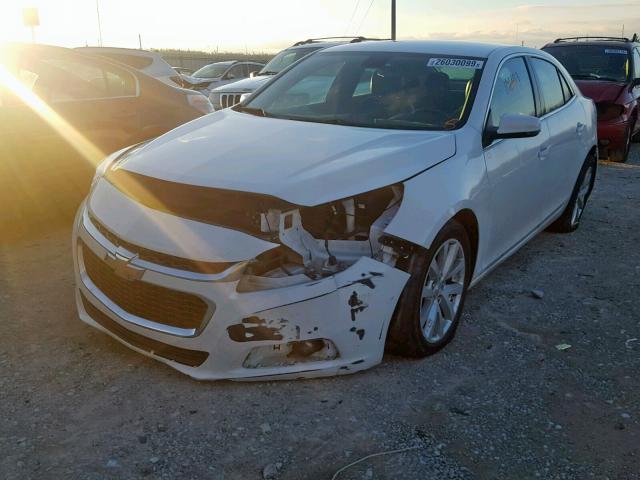 1G11D5SL7FU108574 - 2015 CHEVROLET MALIBU 2LT WHITE photo 2