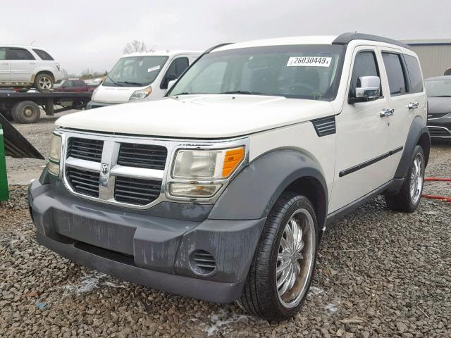 1D8GT28K68W191120 - 2008 DODGE NITRO SXT WHITE photo 2