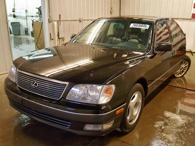 JT8BH28F2W0102347 - 1998 LEXUS LS 400 BLACK photo 2