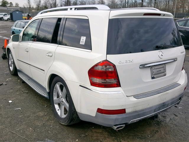 4JGBF25E09A501934 - 2009 MERCEDES-BENZ GL WHITE photo 3