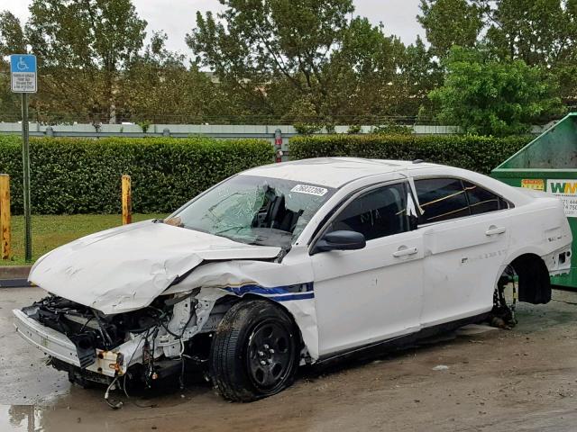 1FAHP2M89DG132459 - 2013 FORD TAURUS POL WHITE photo 2