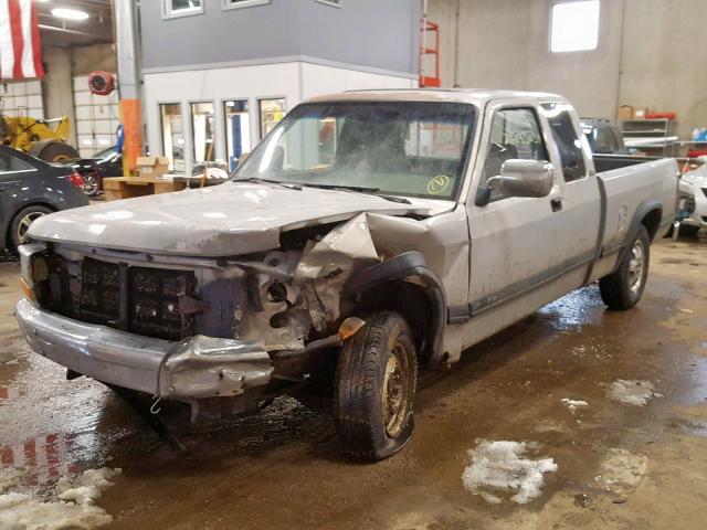 1B7GL23X0TS547532 - 1996 DODGE DAKOTA BEIGE photo 2