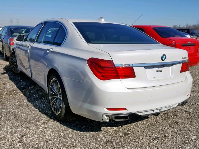 WBAKB4C51CC576701 - 2012 BMW 740 LI WHITE photo 3