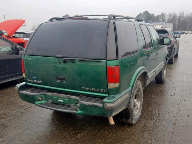 1GNCS13W6X2171919 - 1999 CHEVROLET BLAZER GREEN photo 4