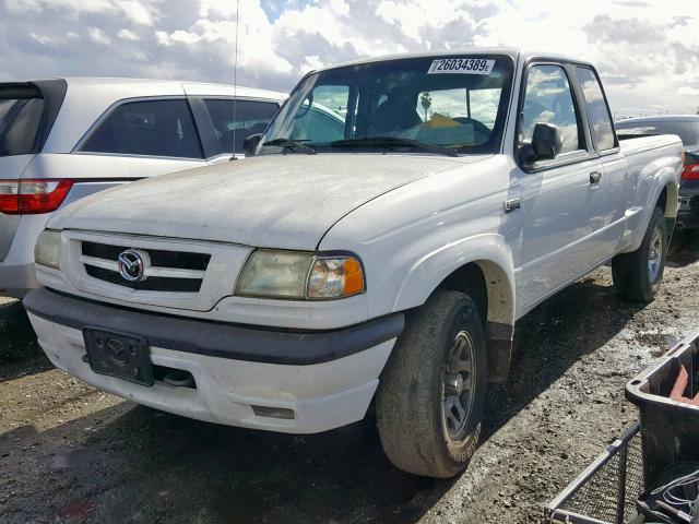 4F4YR16E01TM30622 - 2001 MAZDA B4000 CAB WHITE photo 2