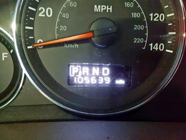 1J8HG48K98C132964 - 2008 JEEP COMMANDER WHITE photo 8