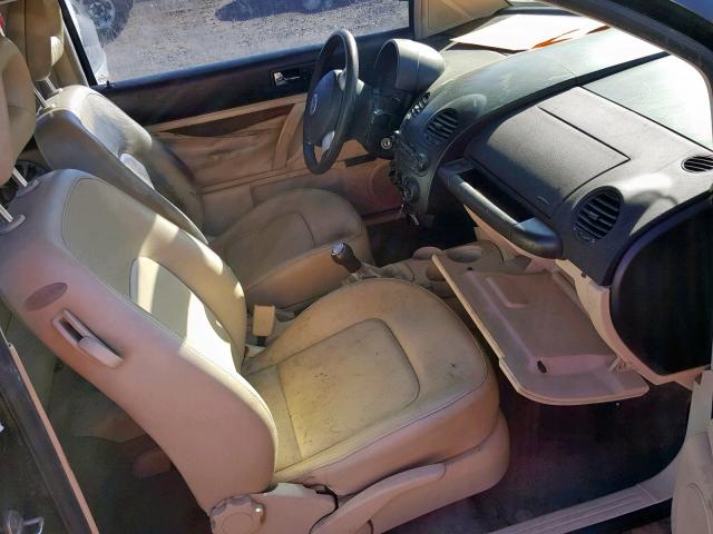 3VWCA21C6XM462467 - 1999 VOLKSWAGEN NEW BEETLE Schwarz Foto 5