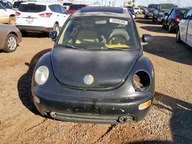 3VWCA21C6XM462467 - 1999 VOLKSWAGEN NEW BEETLE Schwarz Foto 9