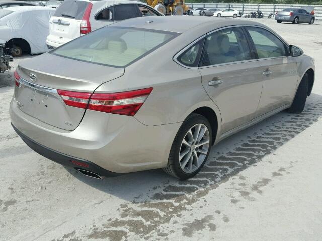 4T1BK1EB7FU160828 - 2015 TOYOTA AVALON XLE 金色 照片 4