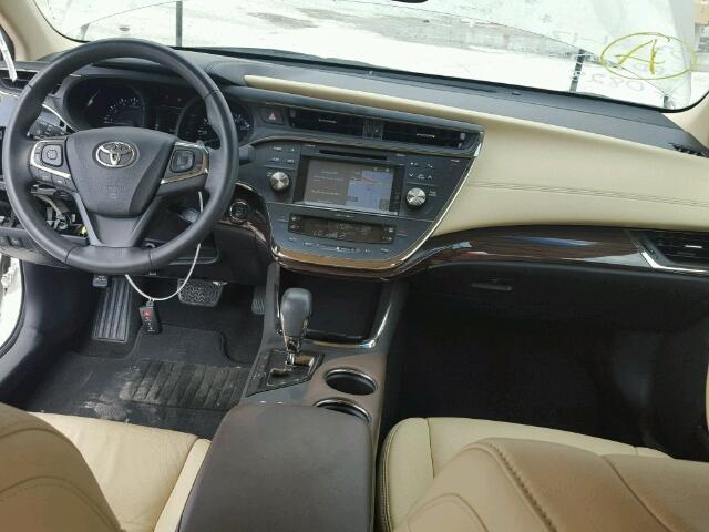 4T1BK1EB7FU160828 - 2015 TOYOTA AVALON XLE 金色 照片 9