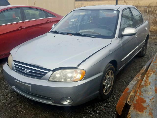 KNAFB121X35245442 - 2003 KIA SPECTRA BA SILVER photo 2