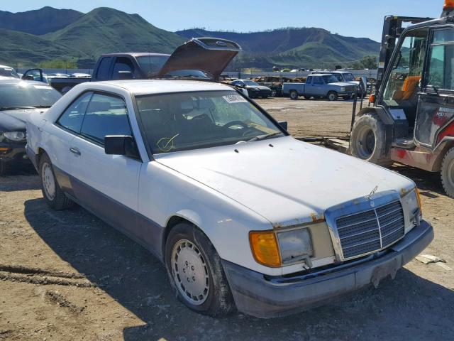 WDBEA50D9KB003732 - 1989 MERCEDES-BENZ 300 CE WHITE photo 1