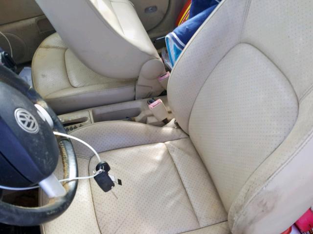 3VWDD21C21M463571 - 2001 VOLKSWAGEN NEW BEETLE ლურჯი ფოტო 9