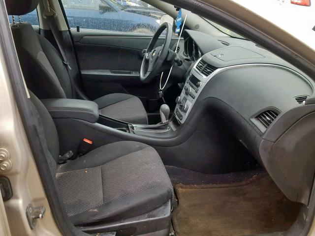 1G1ZC5EBXAF218931 - 2010 CHEVROLET MALIBU 1LT CREAM photo 5
