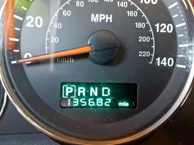 1J8HG48K27C586942 - 2007 JEEP COMMANDER SILVER photo 8