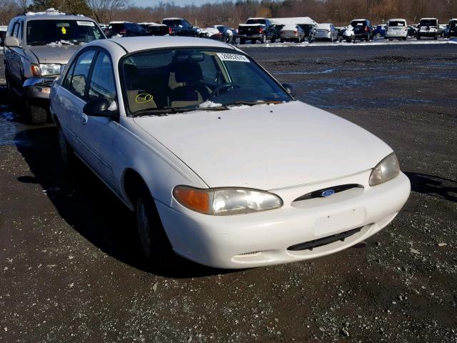 1FALP13P1VW239087 - 1997 FORD ESCORT LX WHITE photo 1