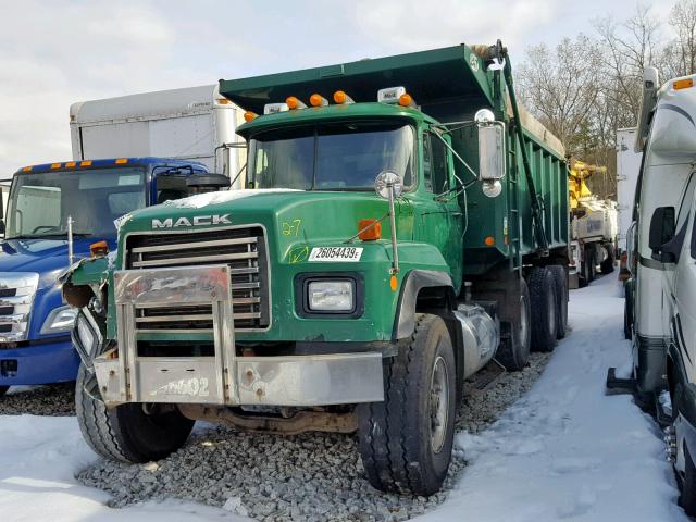 1M2P267C1XM046625 - 1999 MACK 600 RD600 GREEN photo 2