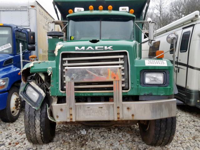 1M2P267C1XM046625 - 1999 MACK 600 RD600 GREEN photo 7