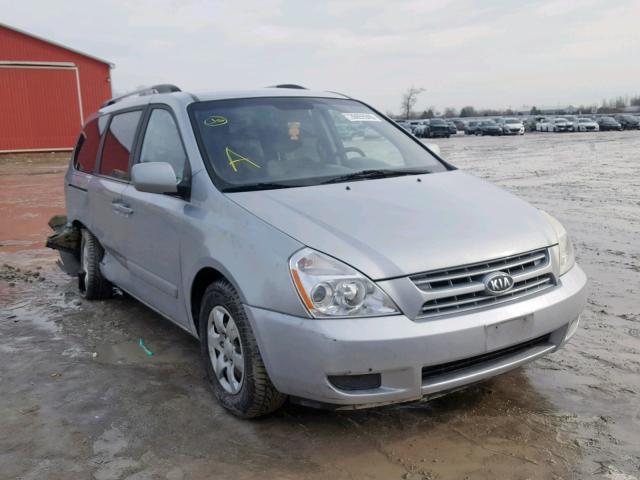 KNDMG4C37A6341422 - 2010 KIA SEDONA LX SILVER photo 1