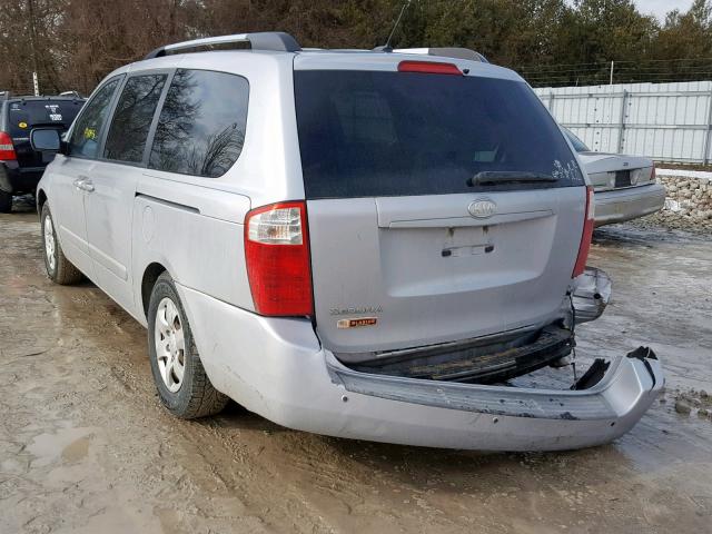 KNDMG4C37A6341422 - 2010 KIA SEDONA LX SILVER photo 3