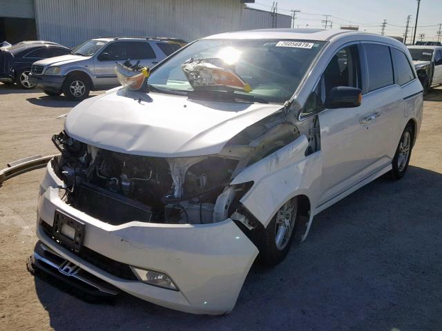 5FNRL5H96DB068941 - 2013 HONDA ODYSSEY TO WHITE photo 2