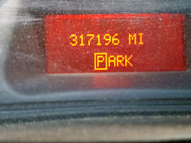 2G2WP522741282234 - 2004 PONTIAC GRAND PRIX MAROON photo 8