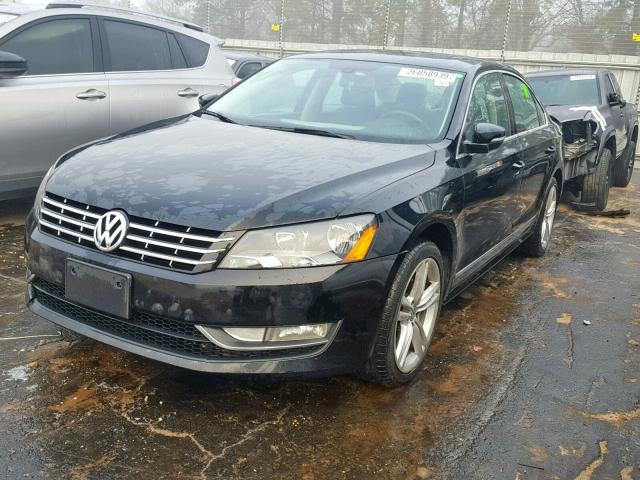 1VWBN7A38DC105981 - 2013 VOLKSWAGEN PASSAT SE BLACK photo 2