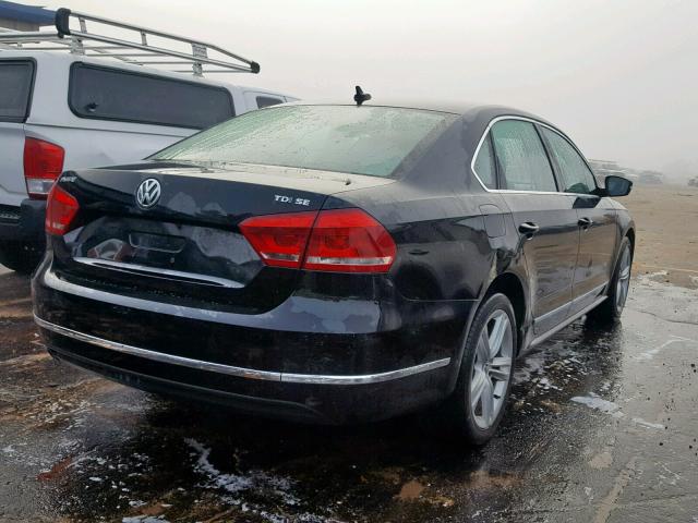 1VWBN7A38DC105981 - 2013 VOLKSWAGEN PASSAT SE BLACK photo 4