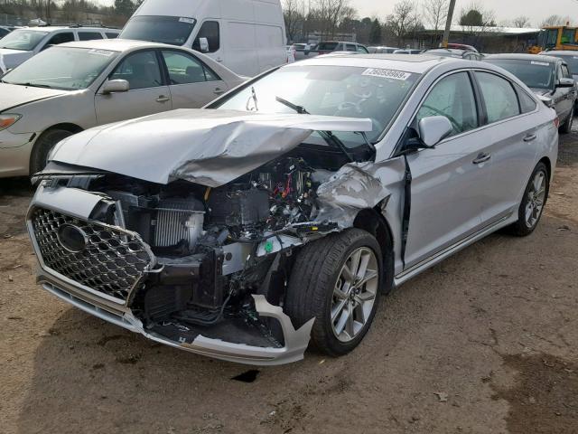 5NPE34AB3JH680422 - 2018 HYUNDAI SONATA SPO SILVER photo 2