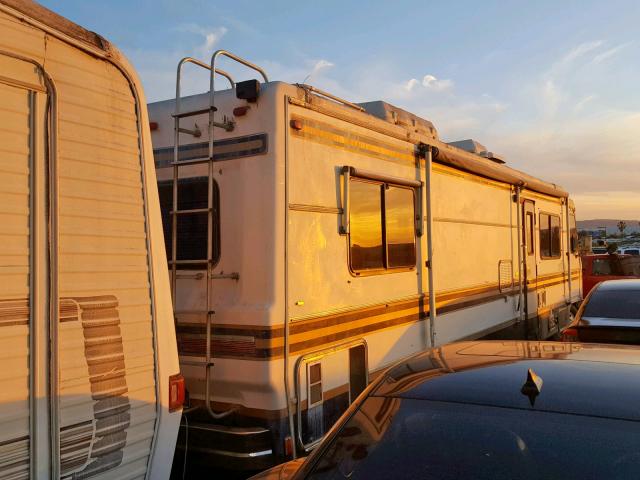 1RF110319F1000063 - 1985 ROADMASTER RAIL MOTORHOME BLUE photo 4