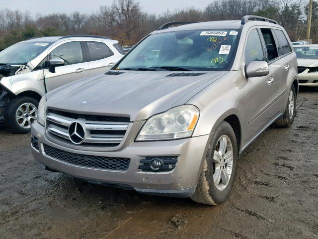 4JGBF71E48A296457 - 2008 MERCEDES-BENZ GL 450 4MA GOLD photo 2