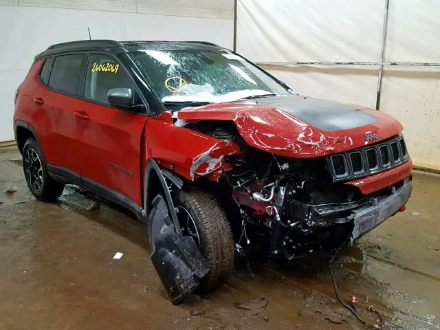 3C4NJDDB7JT503051 - 2018 JEEP COMPASS TR RED photo 1