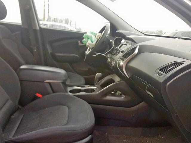 KM8JT3AB0BU119686 - 2011 HYUNDAI TUCSON GL GRAY photo 5