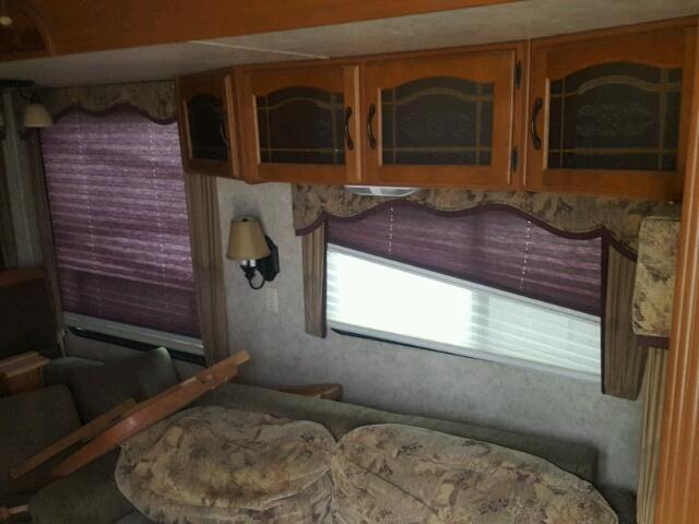 4YDF307276F708631 - 2006 KEYSTONE MONTANA WHITE photo 6