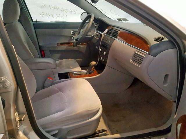 2G4WC582161261053 - 2006 BUICK LACROSSE C SILVER photo 5