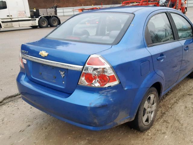 KL1TD56E79B378942 - 2009 CHEVROLET AVEO LS BLUE photo 9