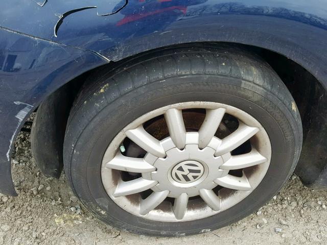 3VWCM31Y65M308640 - 2005 VOLKSWAGEN NEW BEETLE Blau Foto 10