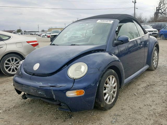 3VWCM31Y65M308640 - 2005 VOLKSWAGEN NEW BEETLE Blau Foto 2