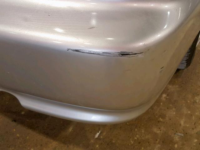 2HGEJ6611YH587579 - 2000 HONDA CIVIC BASE Gümüş foto 9