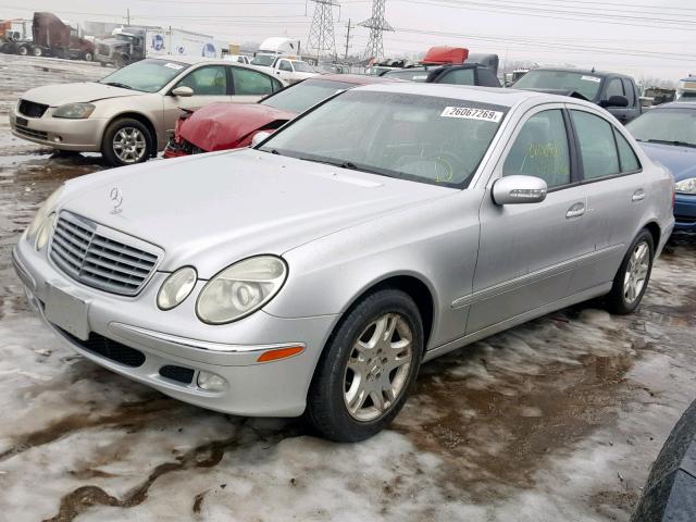 WDBUF65J83A144400 - 2003 MERCEDES-BENZ E 320 SILVER photo 2