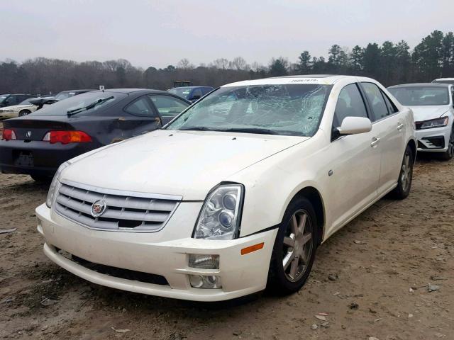 1G6DC67A160143030 - 2006 CADILLAC STS WHITE photo 2