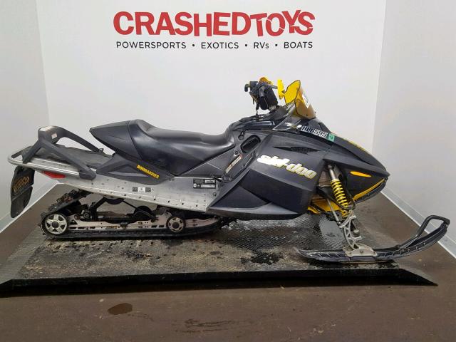 2BPSBX5D95V000087 - 2005 SKI DOO RENEGADE BLACK photo 1