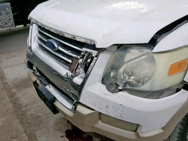 1FMEU64E46UB46336 - 2006 FORD EXPLORER E WHITE photo 9