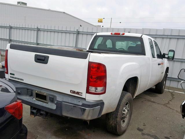 1GT21ZCG4CZ302586 - 2012 GMC SIERRA C25 WHITE photo 4