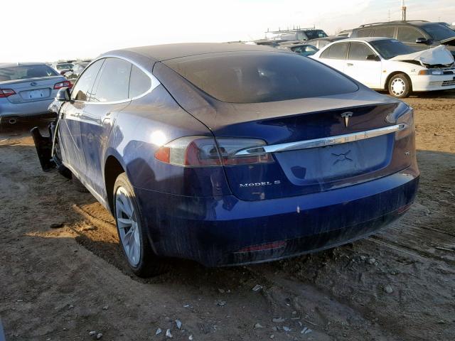 5YJSA1E25JF282760 - 2018 TESLA MODEL S أزرق صورة 3