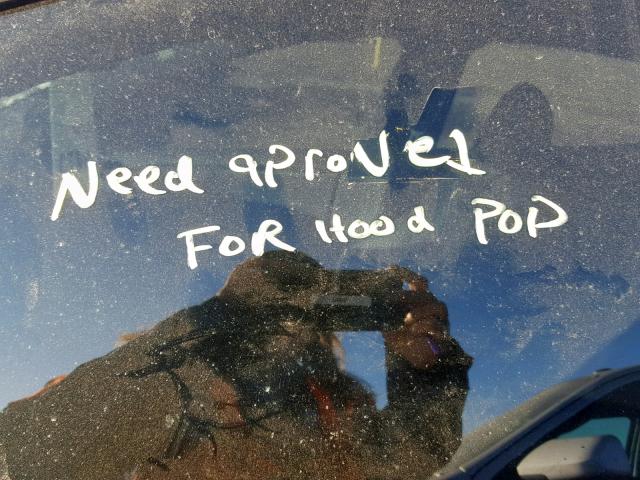 5YJSA1E25JF282760 - 2018 TESLA MODEL S أزرق صورة 8