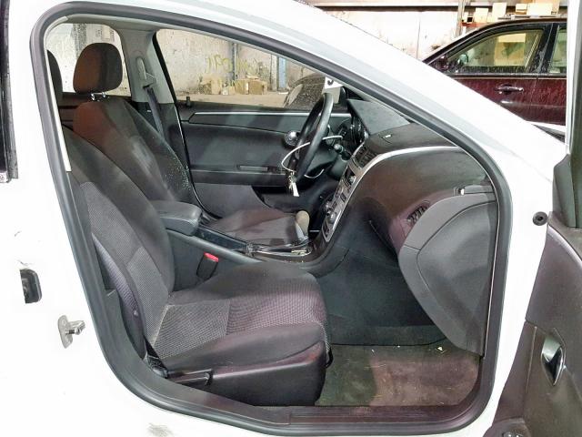 1G1ZH57BX94224900 - 2009 CHEVROLET MALIBU 1LT WHITE photo 5